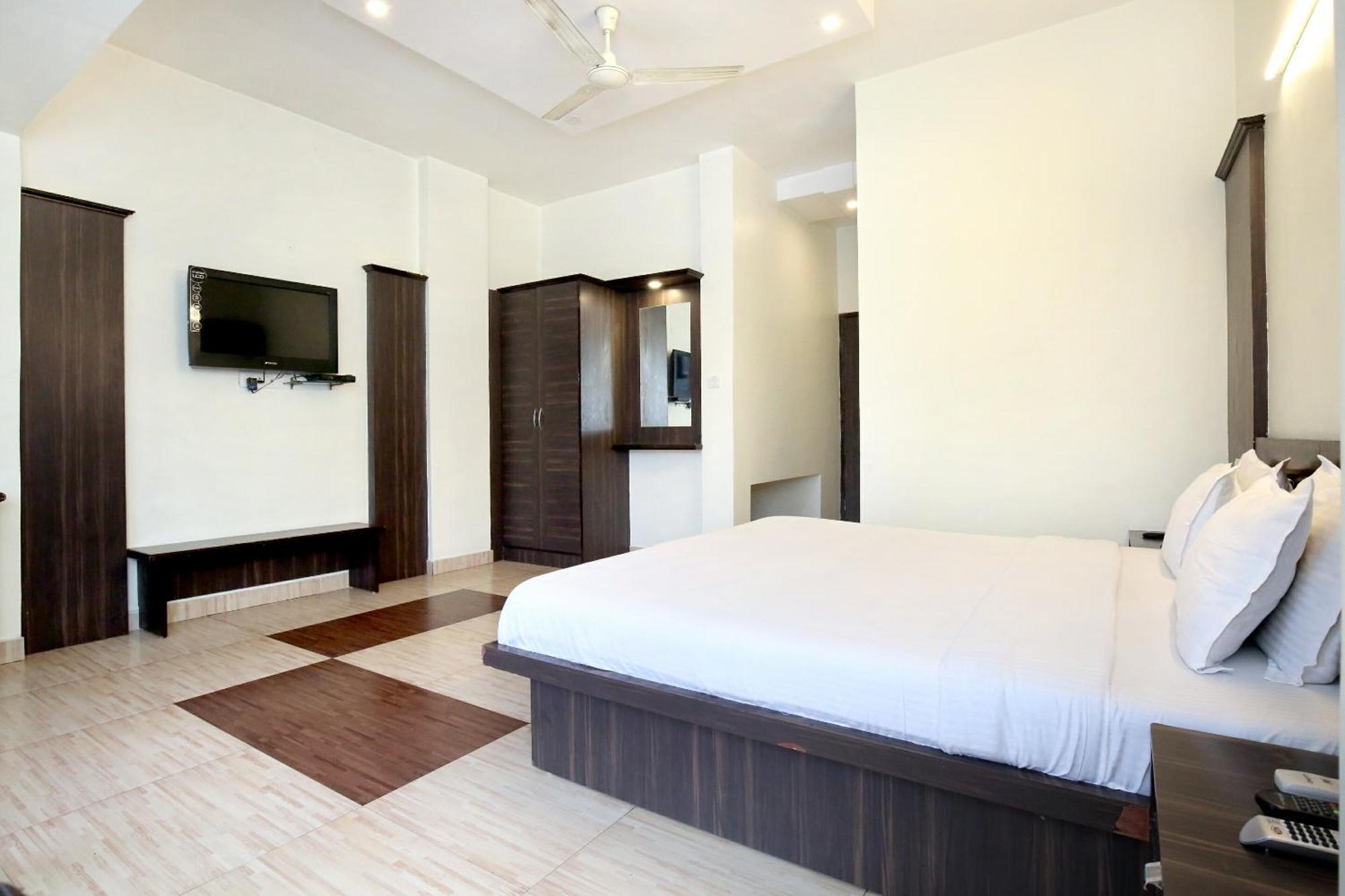 Oyo 9243 Trumpets Hotel Amritsar Exteriér fotografie